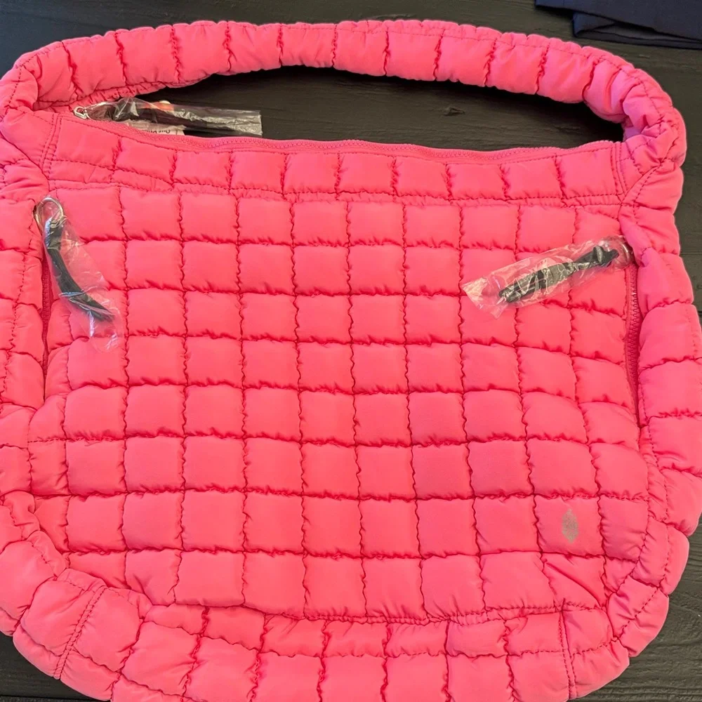 Free People Movement Quilted Carryall Bag.  NWT. Bubblegum
